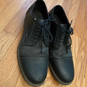 Steve Madden Black Dress Shoes
